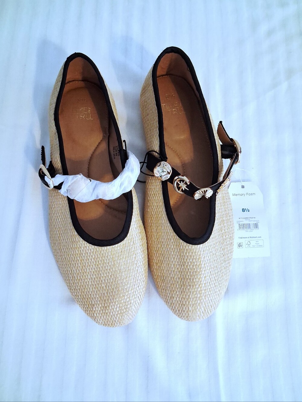 Ballet Flat With Charms On The Straps Size 8.5